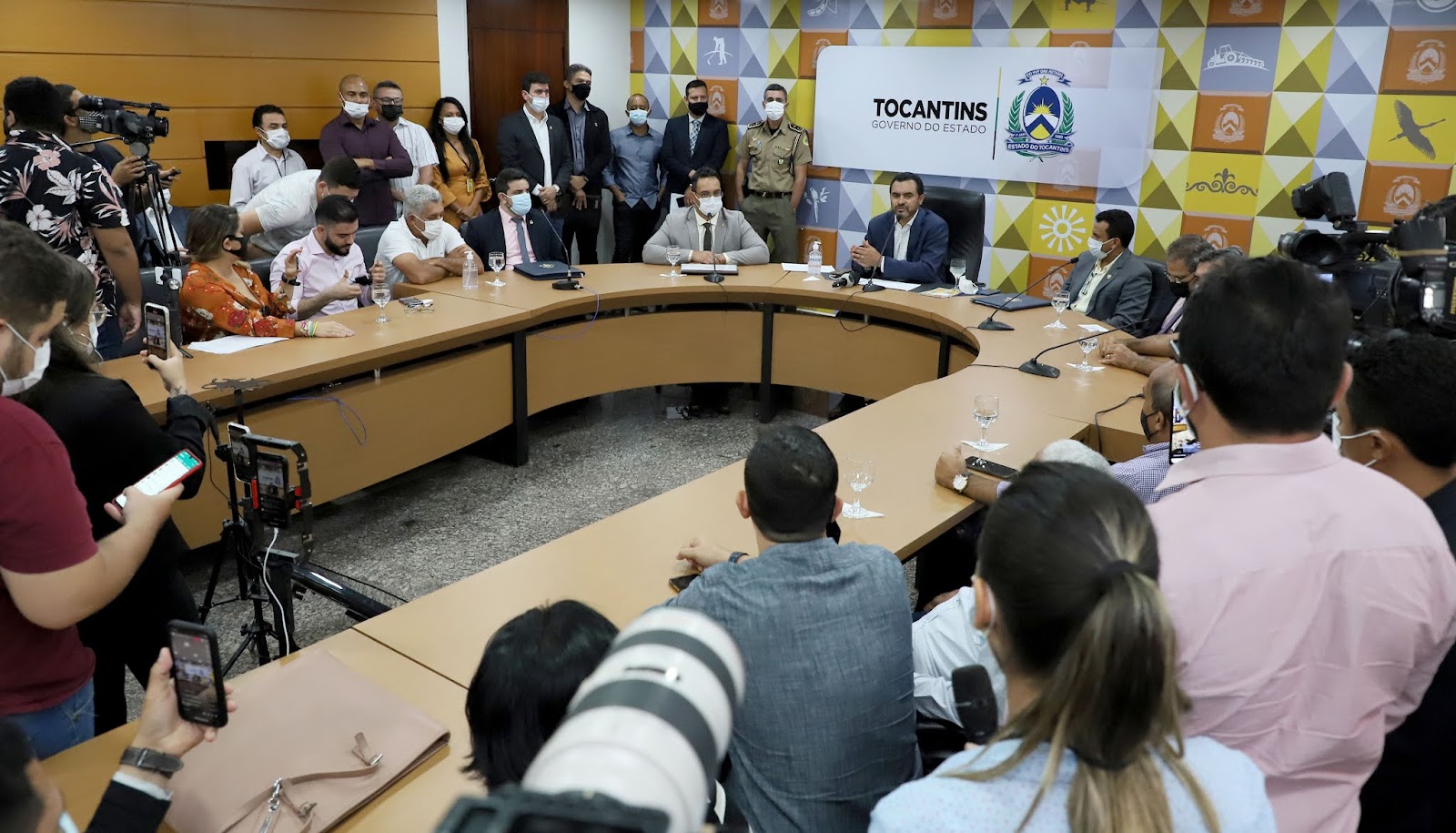 Wanderlei Barbosa anuncia pagamento de progressões dos servidores e retroativo da data-base de 2015
