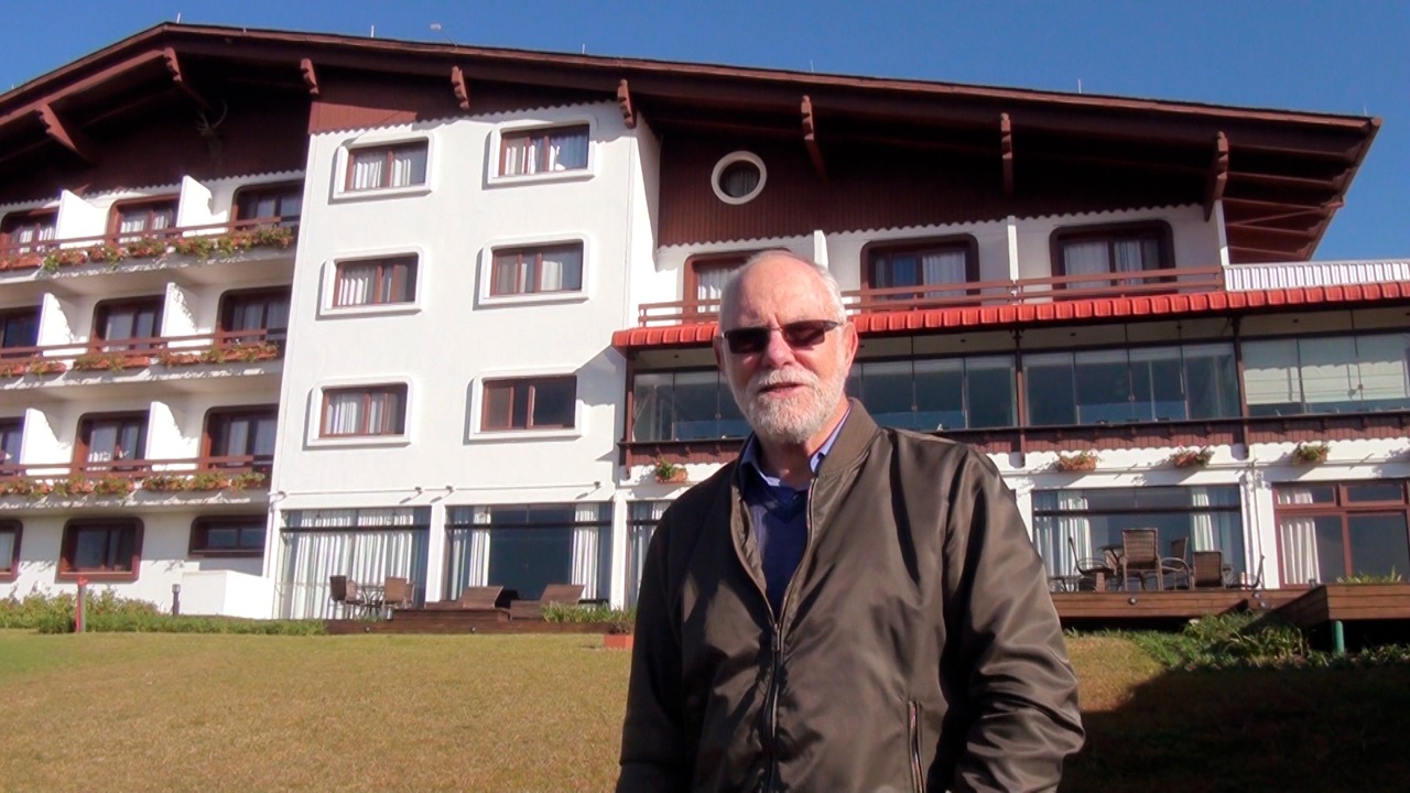 Hotel Renar, um quarentão sempre à frente do seu tempo