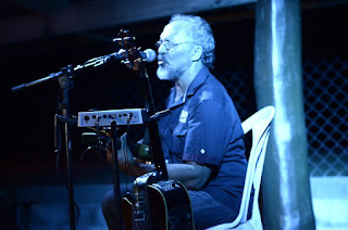 Aperitivo Sonoro do Sesc recebe Domingos de Assis 