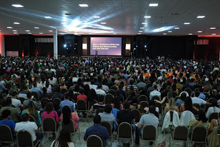 Com apoio do Sebrae, master coach Paulo Vieira reúne cerca de 2.5 mil pessoas em Palmas