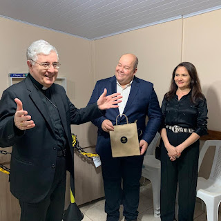 Vice-prefeito de Palmas, André Gomes recepciona representante do Papa no Brasil