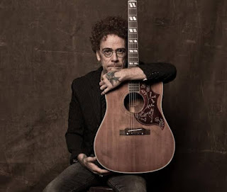 Nando Reis abre shows nacionais do Festival Gastronômico de Taquaruçu