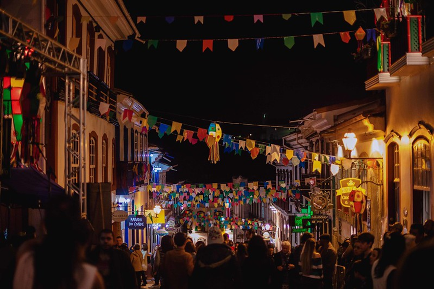 Tradição das festas juninas em Minas Gerais