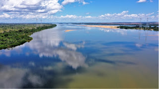 Praia do Garimpinho tem muita animação neste final de semana 