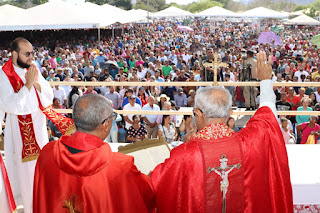 Romaria do Senhor do Bonfim atrai milhares de romeiros 