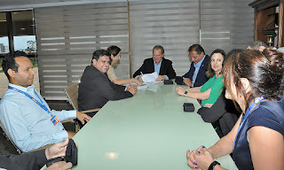 Governo do Estado assina contrato para construção de aeroporto no Jalapão 