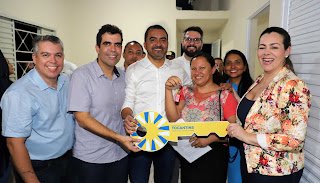 Wanderlei Barbosa entrega 111 unidades habitacionais no Jardim Taquari 