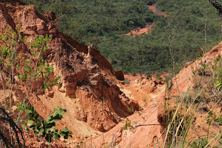 Ibama realiza operação conjunta na região das Serras Gerais. Erosão provoca prejuízos ambientais