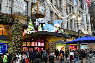 Um guia de atrações gratuitas (ou que custam pouco) para curtir em Nova York nesta temporada de festas 