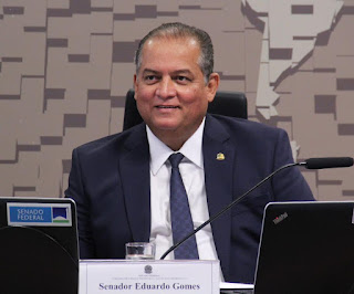 Senador Eduardo Gomes encerra 2023 com forte atuação municipalista e reconhecimento nacional