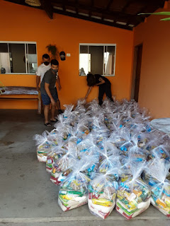 Guias e condutores de turismo do Tocantins são beneficiados com programa de distribuição de cestas básicas