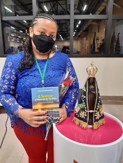  Livro conta trajetória da Pastoral do Turismo de Belém