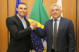 Vereador Pedro Cardoso (DEM) é diplomado na tarde desta sexta-feira, 11