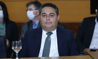 Ex-presidente da Associação Tocantinense de Municípios assume a Adetuc