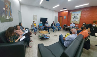 Adetuc discute políticas culturais e ações para fortalecer a economia criativa 