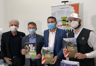 Presidente da Adetuc apresenta Guias de Pesca Esportiva e Guia de Observações de Aves aos secretários de turismo do norte do país