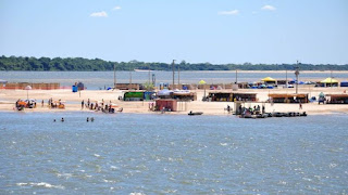 Veranistas comemoram temporada de praia no Tocantins